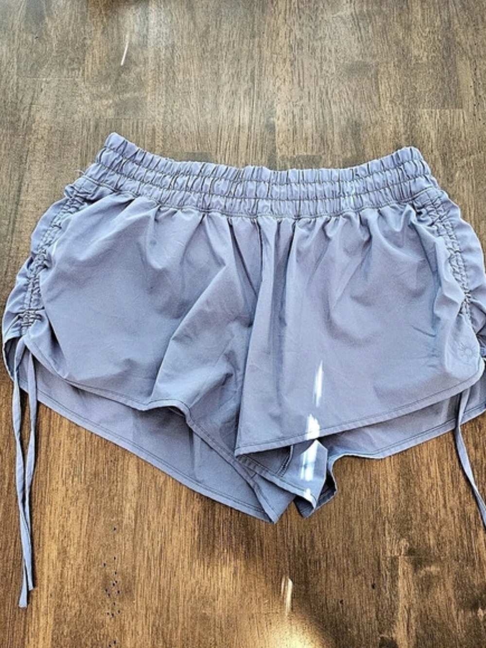 Offline by Aerie Low Rise 3" Volley Short Athletic Shorts Size Medium